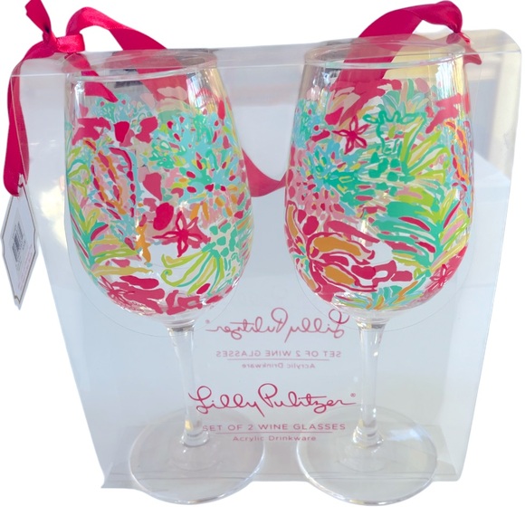 Lilly Pulitzer Acrylic Wine Glasses Trippin and Sippin NWT - Picture 2 of 6
